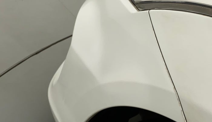 2016 Maruti Ertiga VXI CNG, CNG, Manual, 98,401 km, Front bumper - Minor scratches