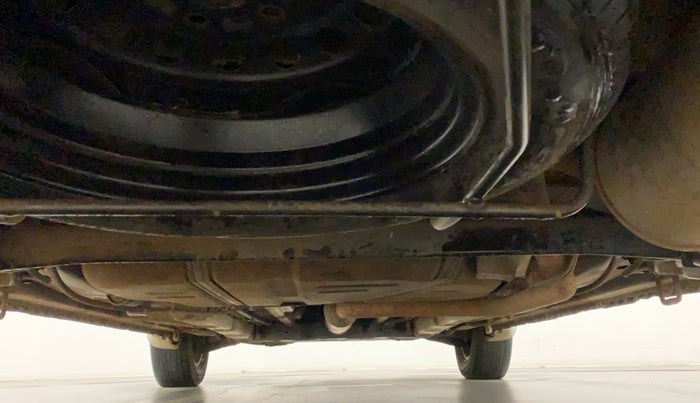 2016 Maruti Ertiga VXI CNG, CNG, Manual, 98,401 km, Rear Underbody