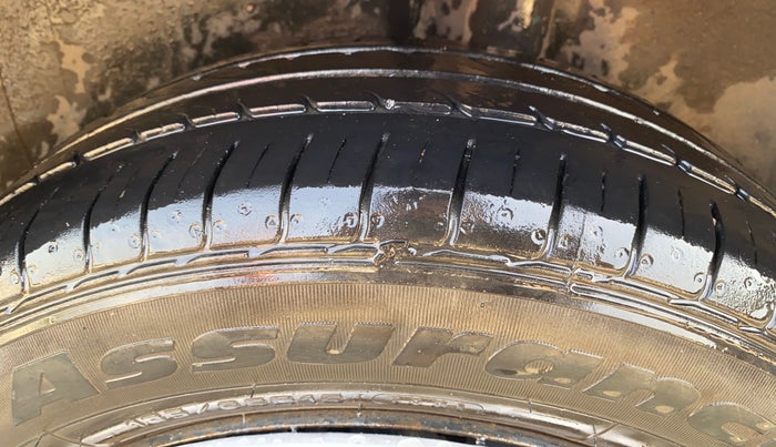 2019 Volkswagen Ameo COMFORTLINE 1.0L, Petrol, Manual, 83,405 km, Left Rear Tyre Tread