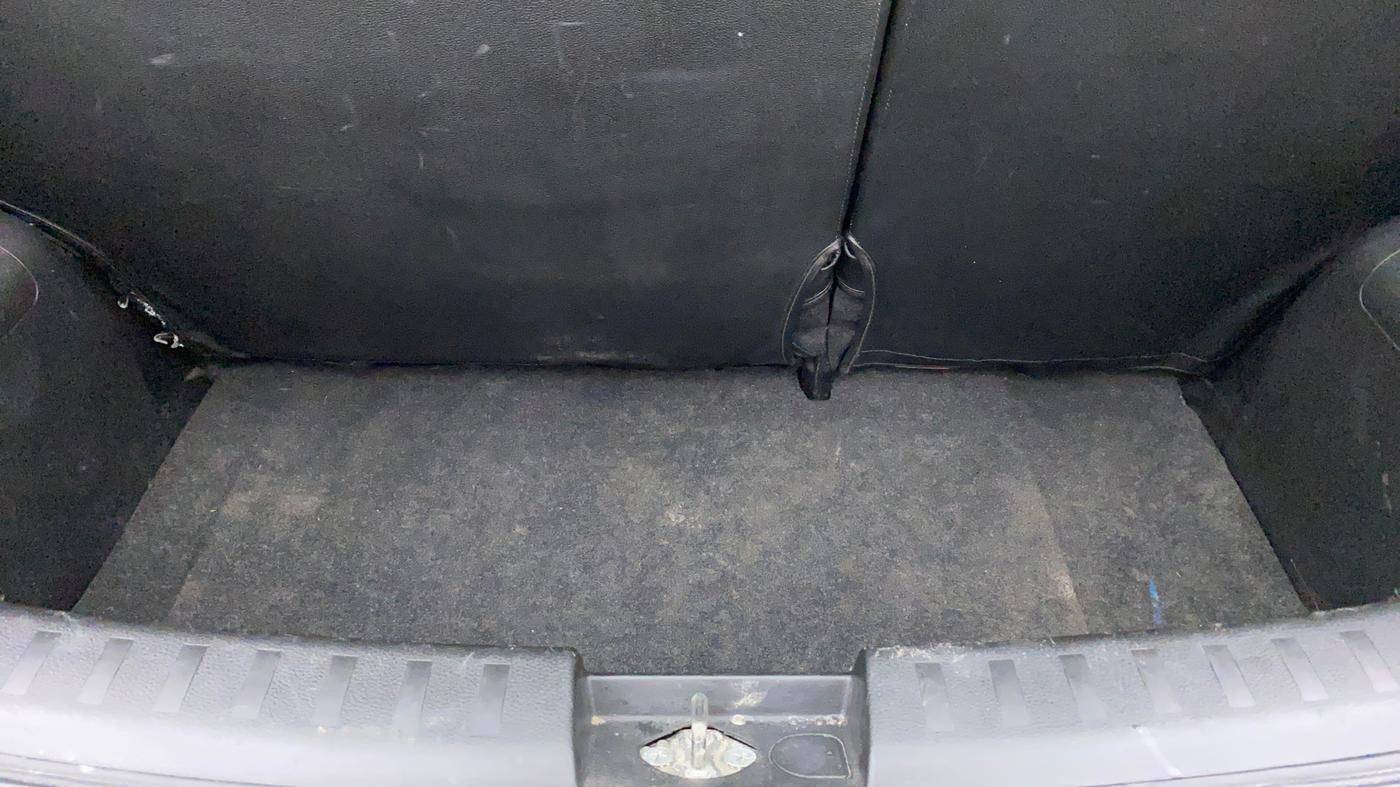 2017 Maruti Swift ZXI D, Petrol, Manual, 45,739 km, Boot Inside