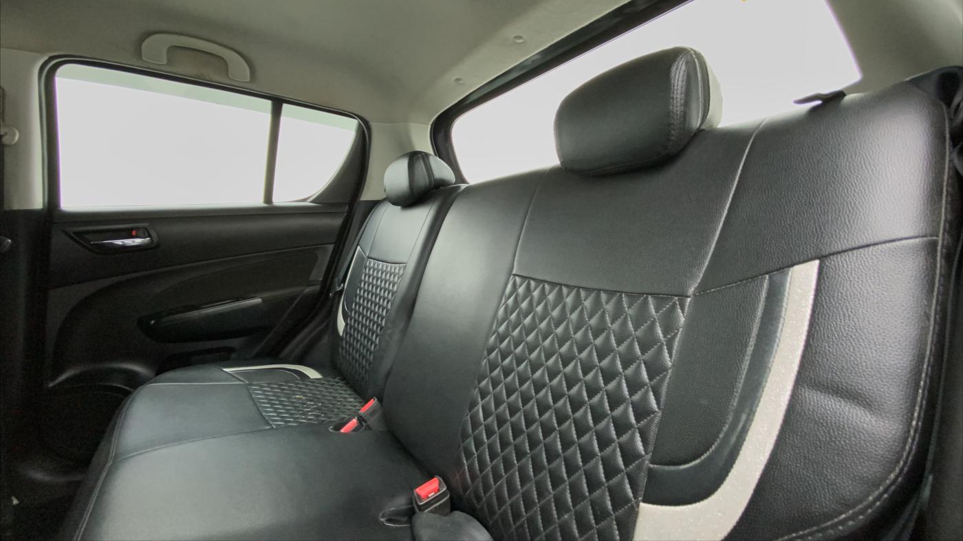 2017 Maruti Swift ZXI D, Petrol, Manual, 45,739 km, Right Side Rear Door Cabin