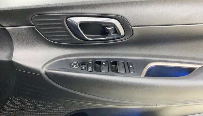 2022 Hyundai NEW I20 ASTA (O) 1.0 TURBO GDI DCT, Petrol, Automatic, 39,914 km, Driver Side Door Panels Control