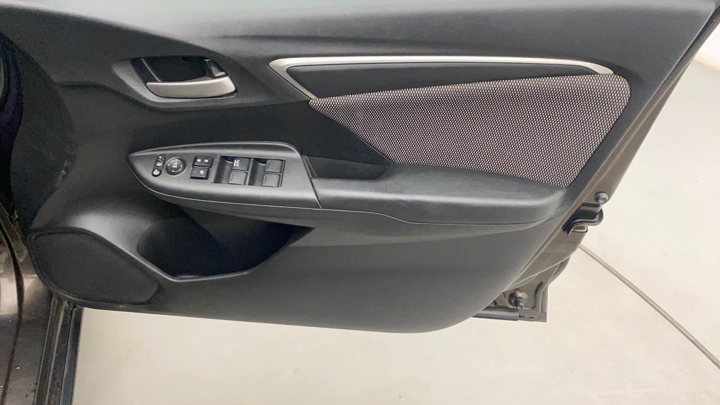 2018 Honda WR-V 1.2L I-VTEC VX MT, Petrol, Manual, 37,550 km, Driver Side Door Panels Control