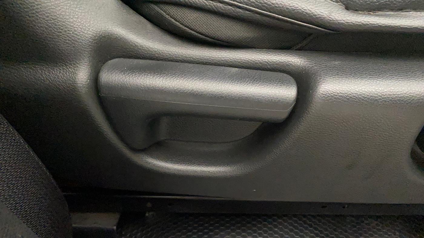 2018 Honda WR-V 1.2L I-VTEC VX MT, Petrol, Manual, 37,550 km, Driver Side Adjustment Panel