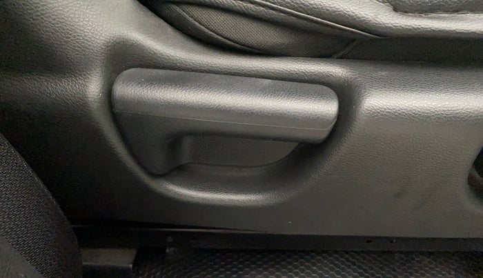 2018 Honda WR-V 1.2L I-VTEC VX MT, Petrol, Manual, 32,921 km, Driver Side Adjustment Panel