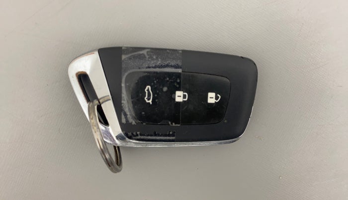 2020 MG HECTOR SHARP 1.5 DCT PETROL, Petrol, Automatic, 67,087 km, Key Close Up