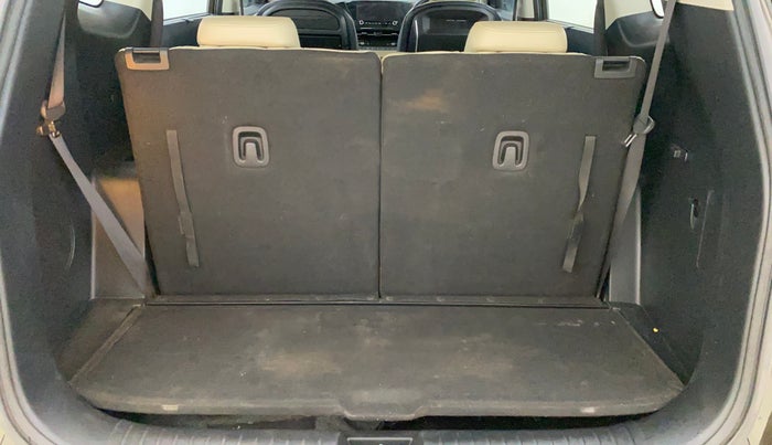 2022 KIA CARENS LUXURY PLUS 1.5 DIESEL 7 STR, Diesel, Manual, 70,208 km, Boot Inside