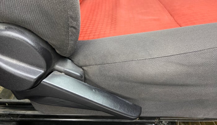 2011 Toyota Etios VX, Petrol, Manual, 50,588 km, Driver Side Adjustment Panel