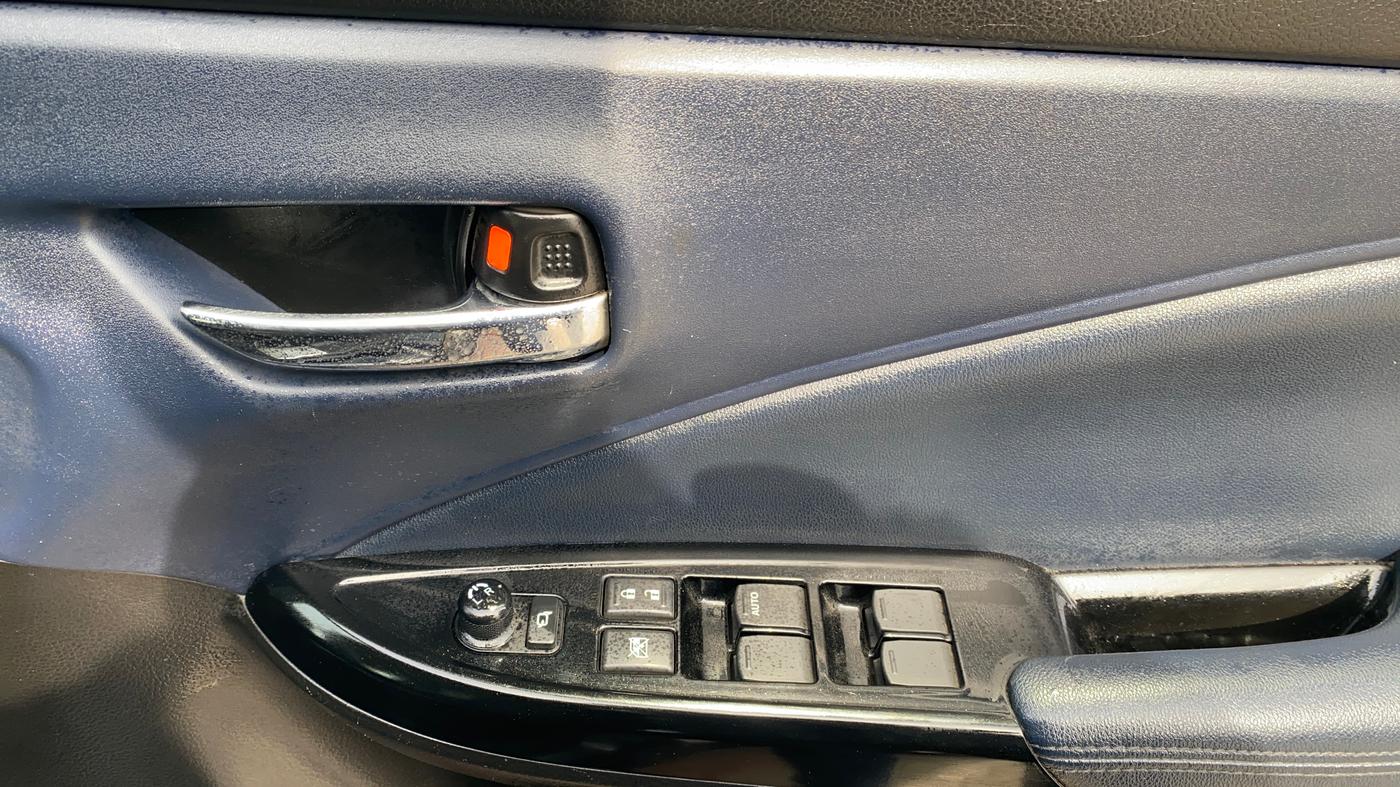 2023 Maruti Baleno ALPHA PETROL 1.2, Petrol, Manual, 17,781 km, Driver Side Door Panels Control