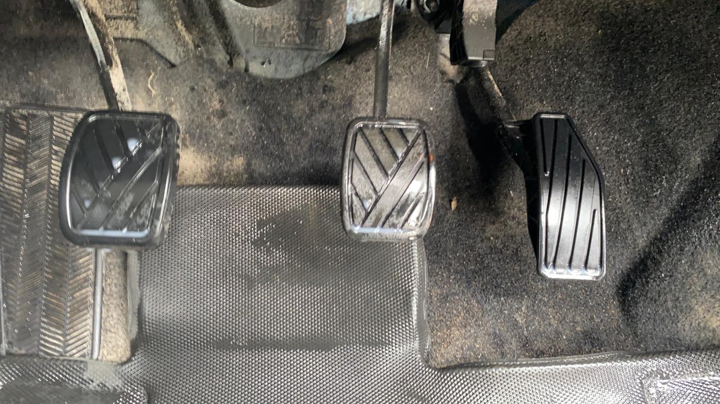 2023 Maruti Baleno ALPHA PETROL 1.2, Petrol, Manual, 17,781 km, Pedals