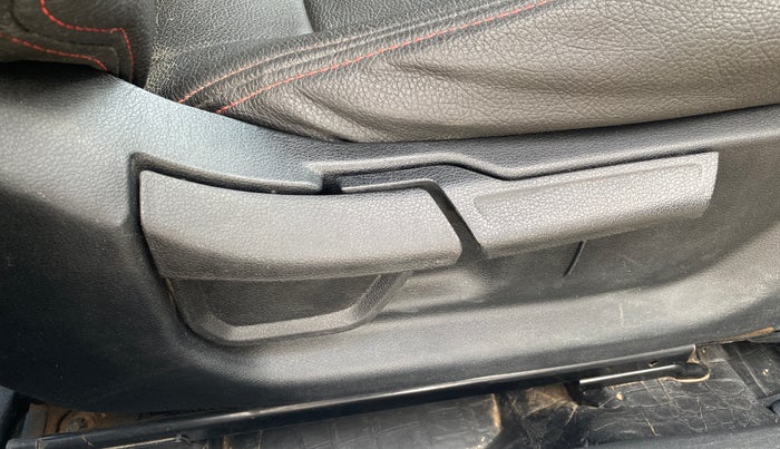 2023 Hyundai Verna SX 1.5 l MPI, Petrol, Manual, 49,512 km, Driver Side Adjustment Panel