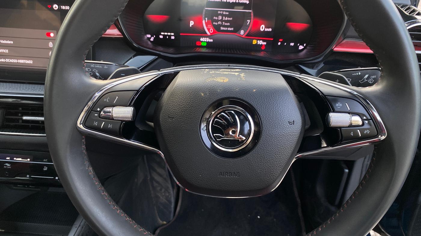 2025 Skoda SLAVIA Monte Carlo 1.0L TSI AT, Petrol, Automatic, 4,018 km, Adaptive Cruise Control