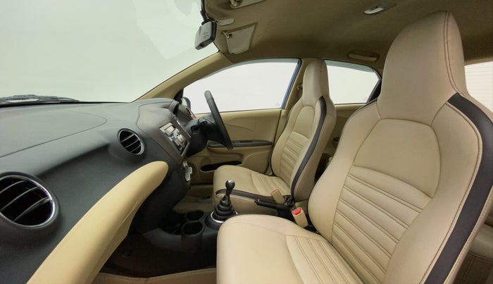 2013 Honda Brio S MT, Petrol, Manual, 79,532 km, Right Side Front Door Cabin