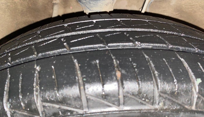 2021 Maruti Alto LXI, Petrol, Manual, 54,449 km, Right Front Tyre Tread