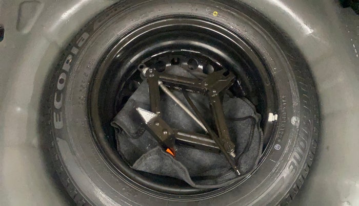 2022 Hyundai NEW I20 SPORTZ 1.2 MT, Petrol, Manual, 11,382 km, Spare Tyre