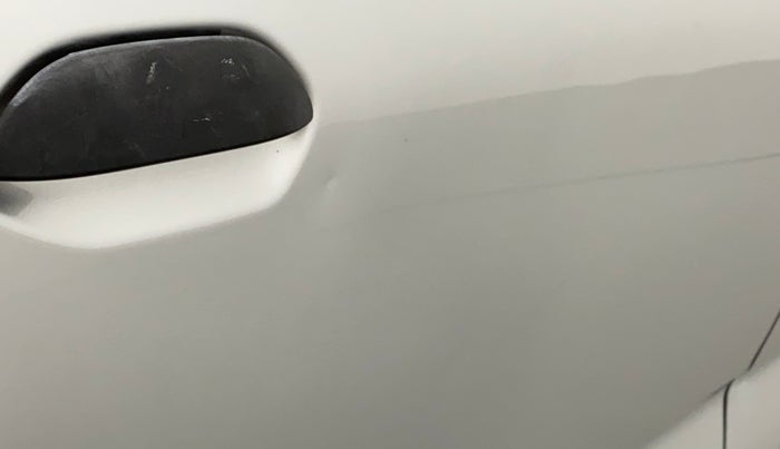 2018 Datsun Redi Go A, Petrol, Manual, 60,108 km, Right rear door - Slightly dented