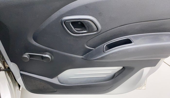 2018 Datsun Redi Go A, Petrol, Manual, 60,108 km, Driver Side Door Panels Control