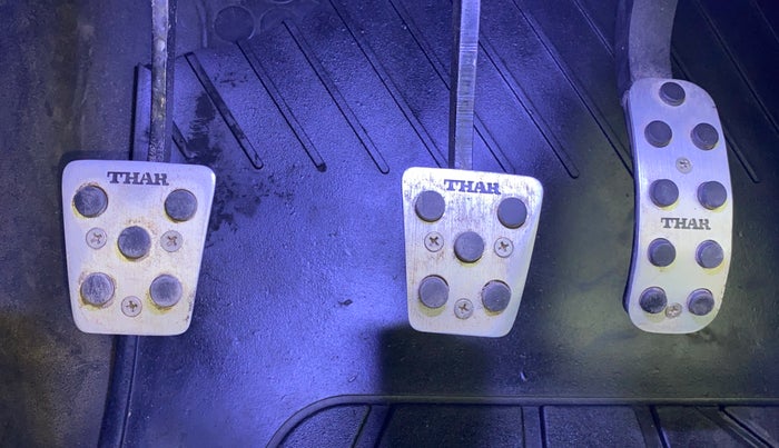 2015 Mahindra Thar CRDE 4X4 BS IV, Diesel, Manual, 41,493 km, Pedals