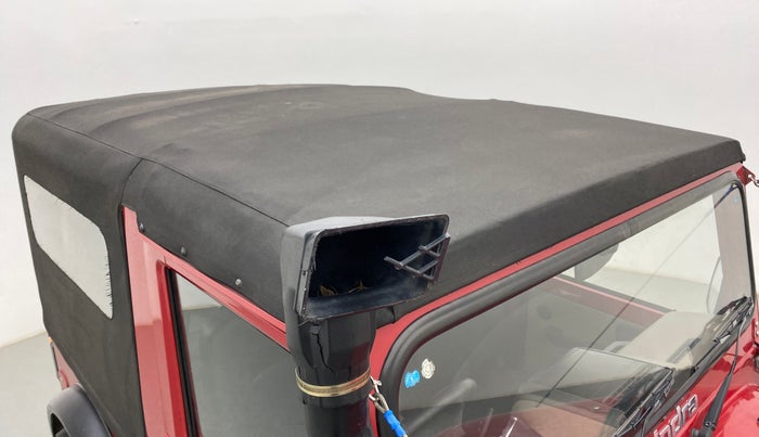 2015 Mahindra Thar CRDE 4X4 BS IV, Diesel, Manual, 41,493 km, Roof