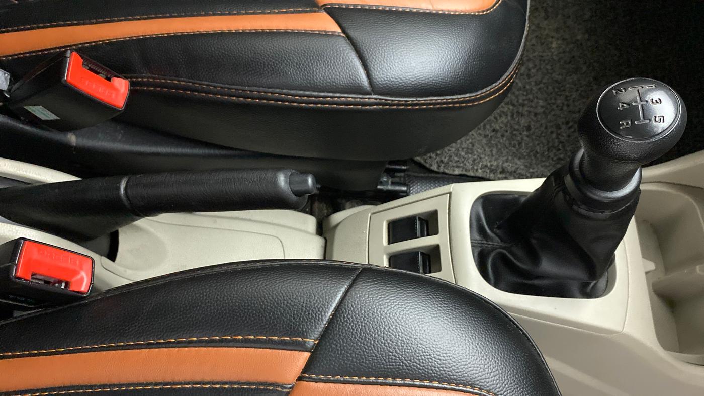 2019 Maruti Alto LXI, Petrol, Manual, 20,904 km, Gear Lever