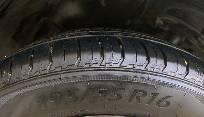 2020 Tata ALTROZ XT PETROL, Petrol, Manual, 45,005 km, Left Front Tyre Tread