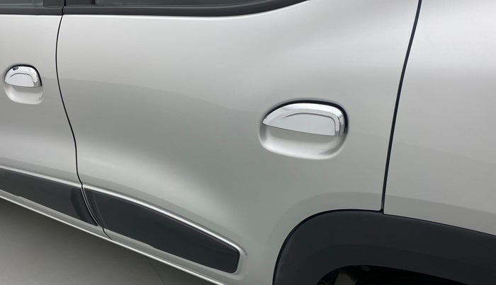 2022 Renault Kwid CLIMBER MT 1.0, Petrol, Manual, 4,139 km, Right rear door - Slightly dented