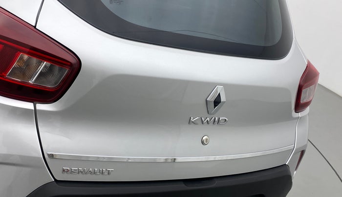 2022 Renault Kwid CLIMBER MT 1.0, Petrol, Manual, 4,139 km, Dicky (Boot door) - Slightly dented