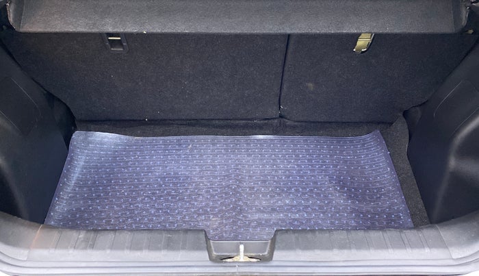 2021 Maruti Baleno ZETA CVT PETROL 1.2, Petrol, Automatic, 6,568 km, Boot Inside