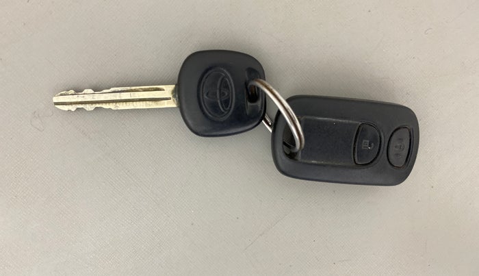 2013 Toyota Etios Liva GD, Diesel, Manual, 77,752 km, Key Close Up