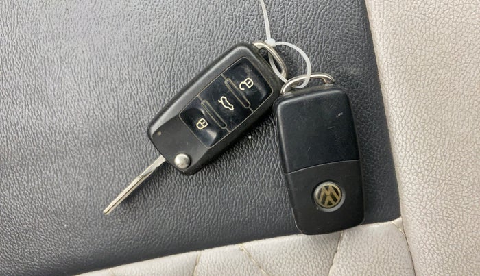 2012 Volkswagen Polo COMFORTLINE 1.2L PETROL, Petrol, Manual, 65,390 km, Key Close Up