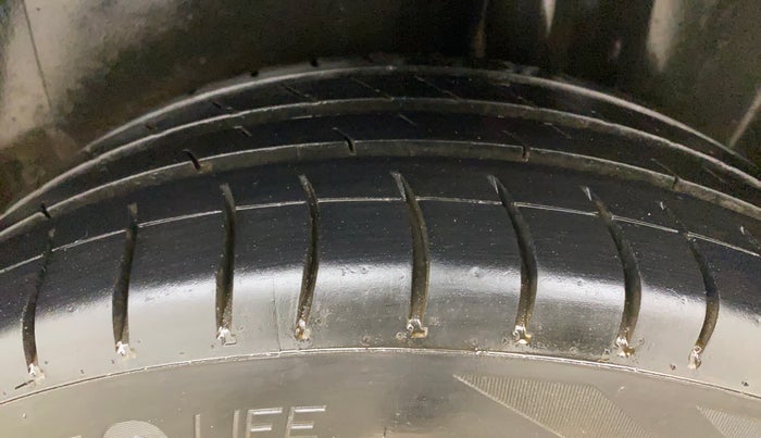 2012 Volkswagen Polo COMFORTLINE 1.2L PETROL, Petrol, Manual, 65,390 km, Left Rear Tyre Tread