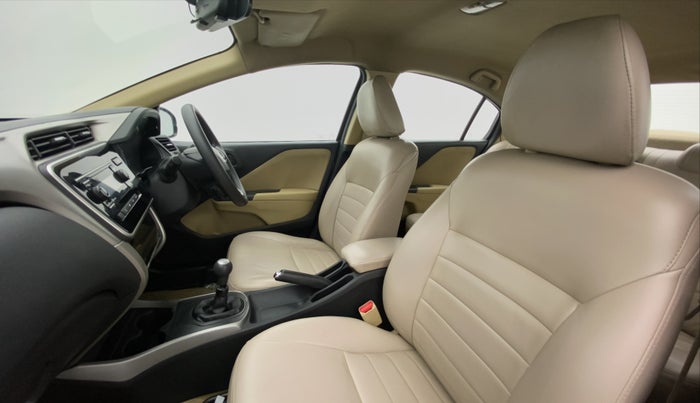 2016 Honda City SV MT PETROL, Petrol, Manual, 71,841 km, Right Side Front Door Cabin