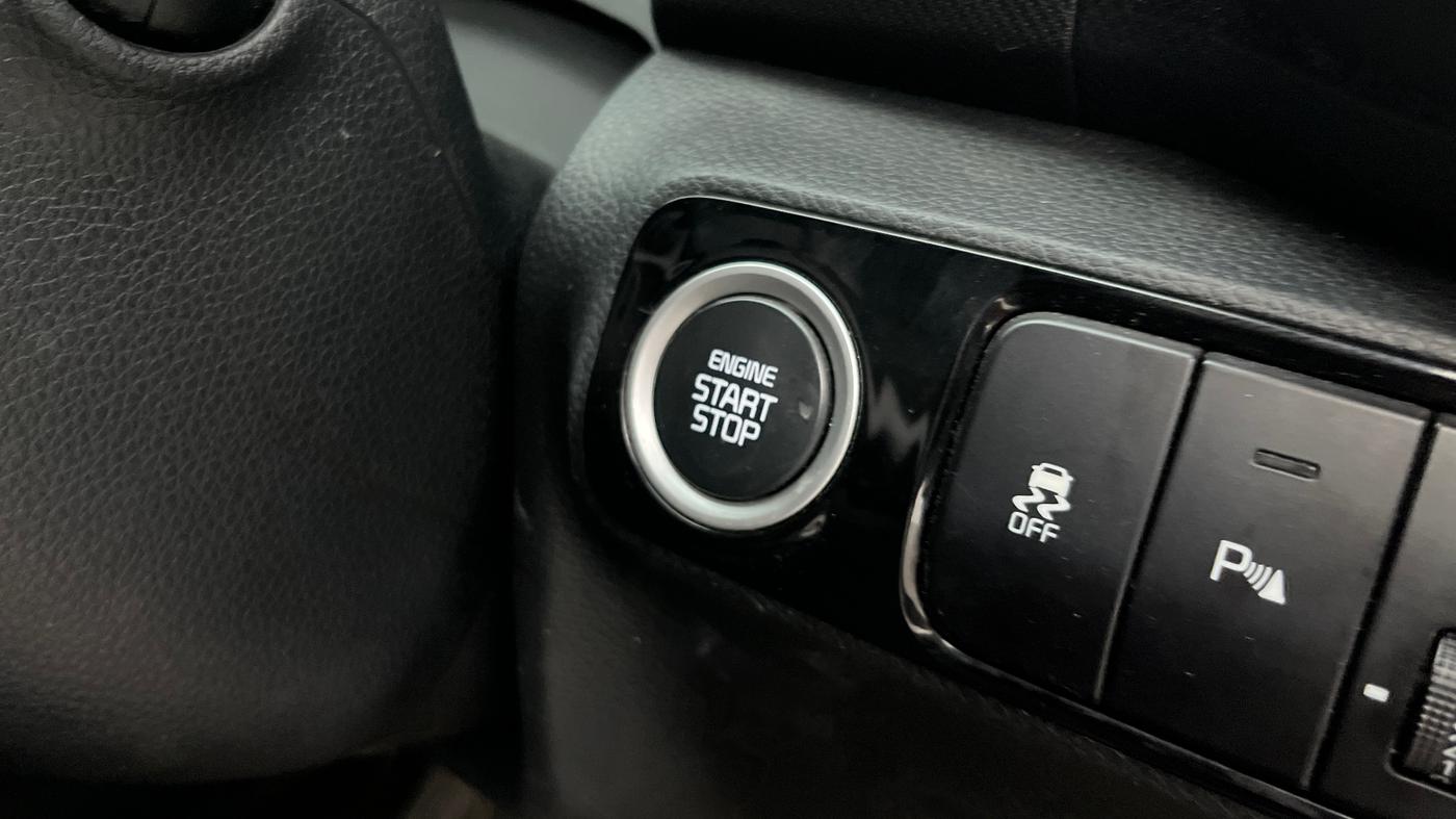 2022 KIA SONET GTX PLUS 1.5, Diesel, Manual, 1,05,885 km, Keyless Start/ Stop Button