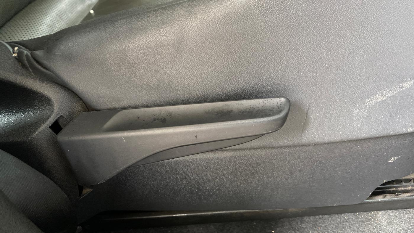 2022 Skoda KUSHAQ STYLE 1.0L TSI MT, Petrol, Manual, 80,529 km, Driver Side Adjustment Panel