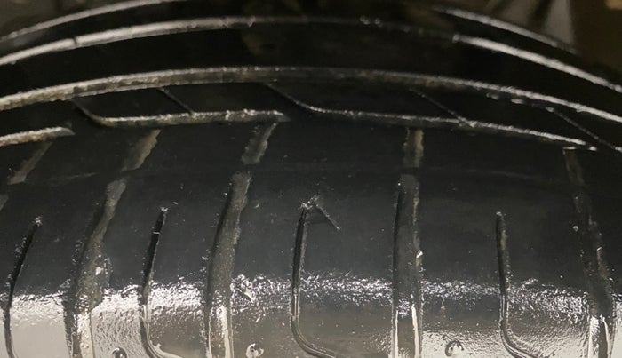 2017 Tata NEXON XZ PLUS PETROL, Petrol, Manual, 47,307 km, Left Front Tyre Tread