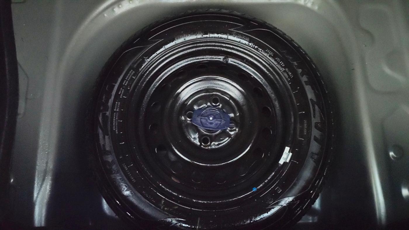2019 Maruti New Wagon-R VXI 1.0 AMT, Petrol, Automatic, 49,717 km, Spare Tyre