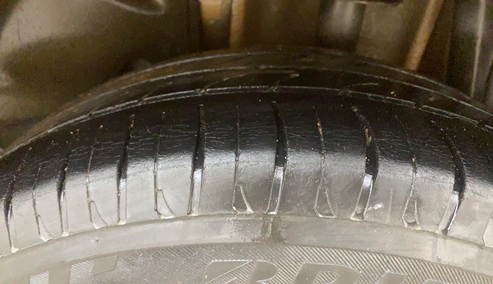 2017 Tata Tiago XT PETROL, Petrol, Manual, 94,455 km, Left Rear Tyre Tread