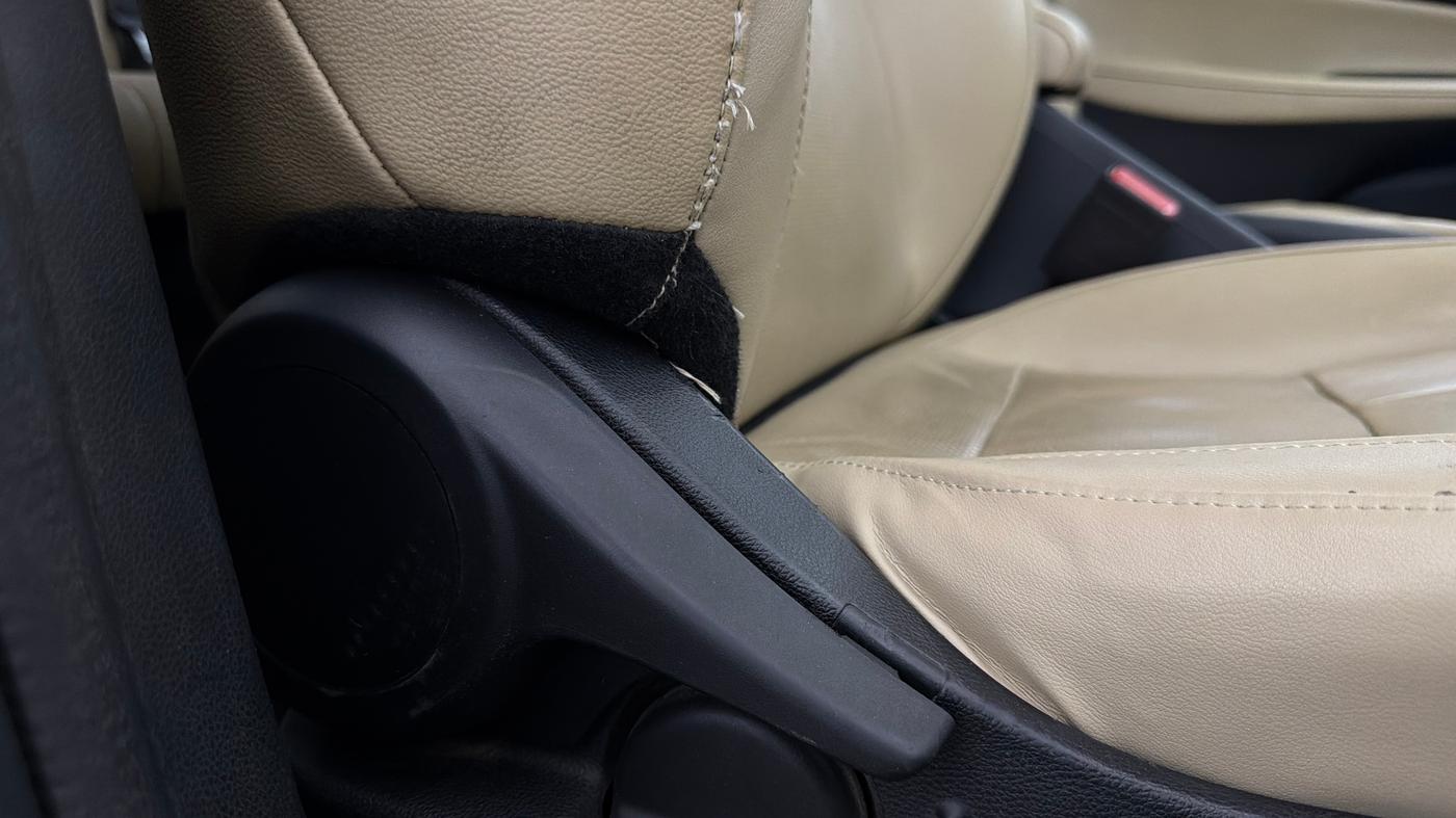 2021 Honda City 1.5L I-DTEC ZX, Diesel, Manual, 82,113 km, Driver Side Adjustment Panel