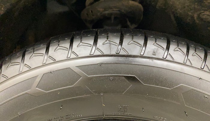 2021 Hyundai GRAND I10 NIOS SPORTZ AMT 1.2 KAPPA VTVT, Petrol, Automatic, 19,334 km, Right Front Tyre Tread