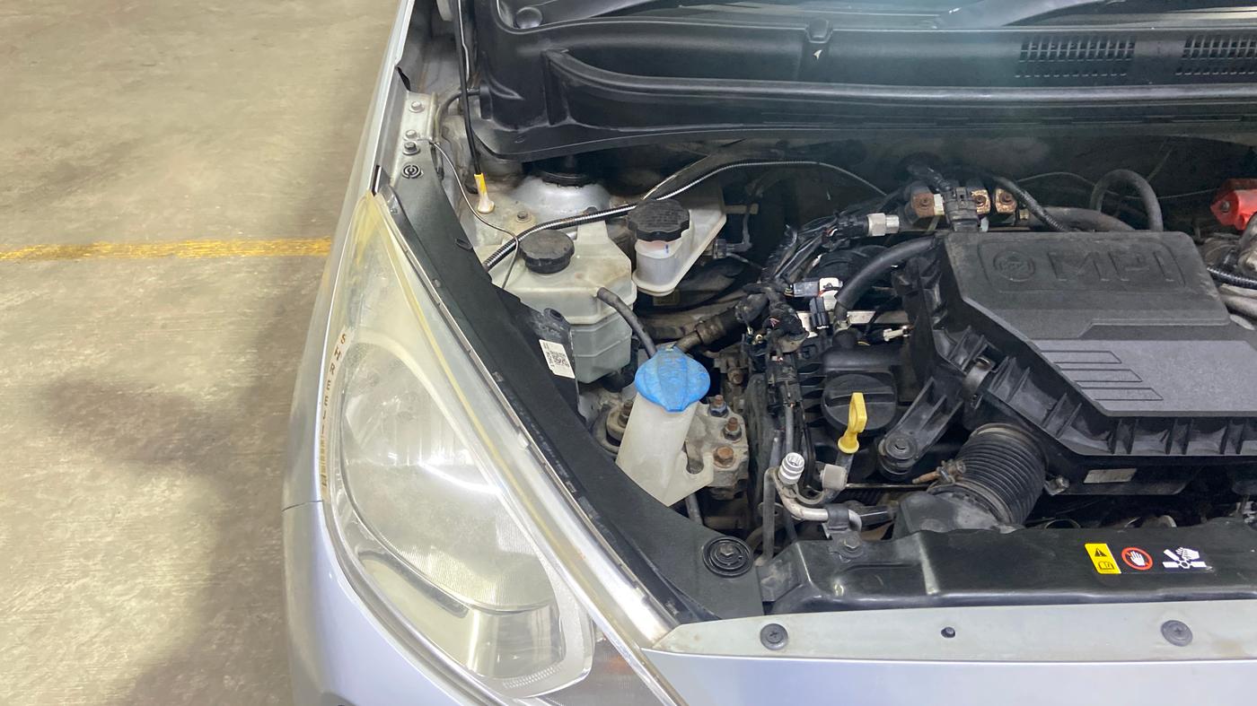 2018 Hyundai NEW SANTRO ASTA MT, CNG, Manual, 72,924 km, Engine View - Right