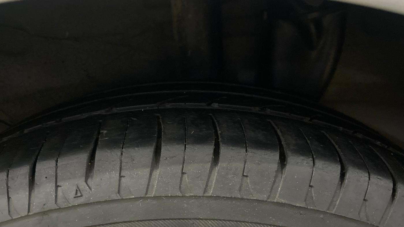 2018 Hyundai NEW SANTRO ASTA MT, CNG, Manual, 72,924 km, Left Rear Tyre Tread