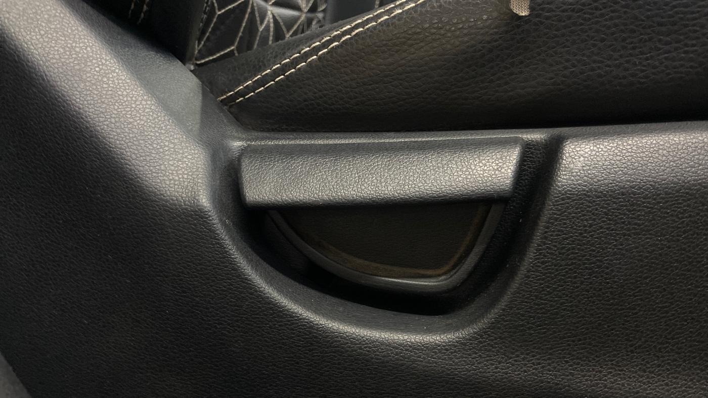 2018 Hyundai NEW SANTRO ASTA MT, CNG, Manual, 72,924 km, Driver Side Adjustment Panel