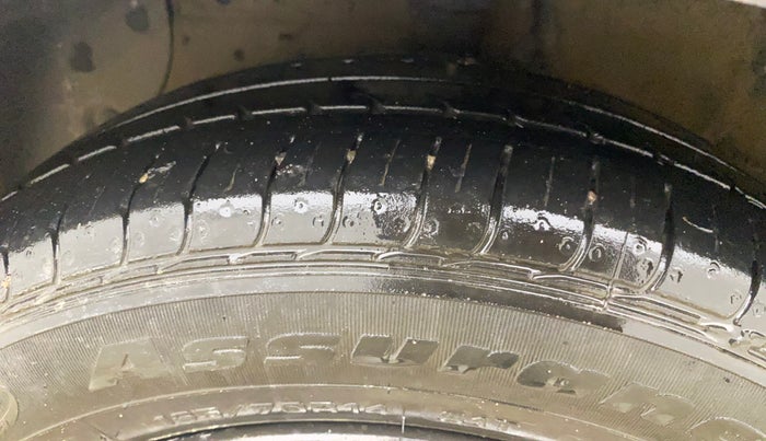 2018 Hyundai Grand i10 SPORTZ 1.2 KAPPA VTVT, Petrol, Manual, 69,319 km, Left Front Tyre Tread