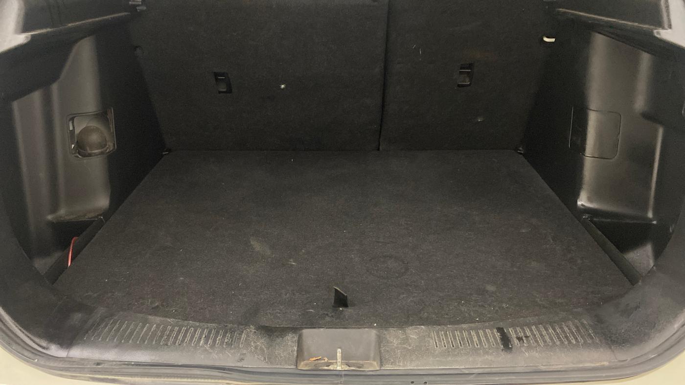 2023 Maruti Grand Vitara SIGMA SMART HYBRID, Petrol, Manual, 67,512 km, Boot Inside