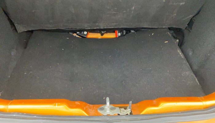 2018 Tata Tiago XZ PETROL, Petrol, Manual, 39,422 km, Boot Inside