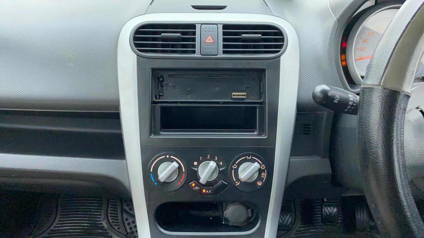2012 Maruti Ritz VXI, CNG, Manual, 42,582 km, Air Conditioner