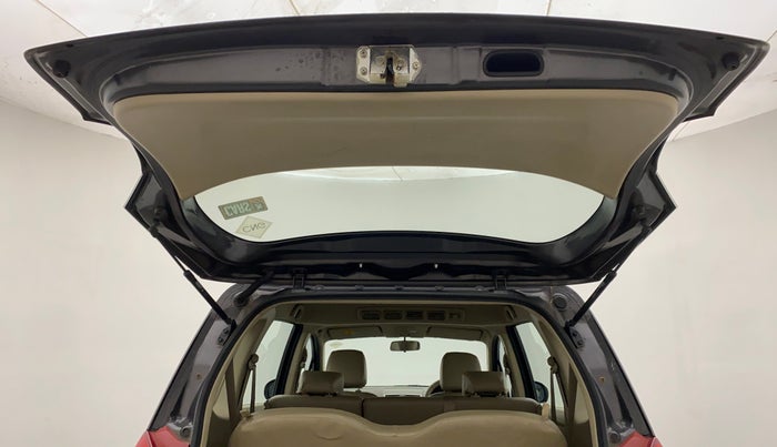 2017 Maruti Ertiga VXI CNG, CNG, Manual, 37,811 km, Boot Door Open