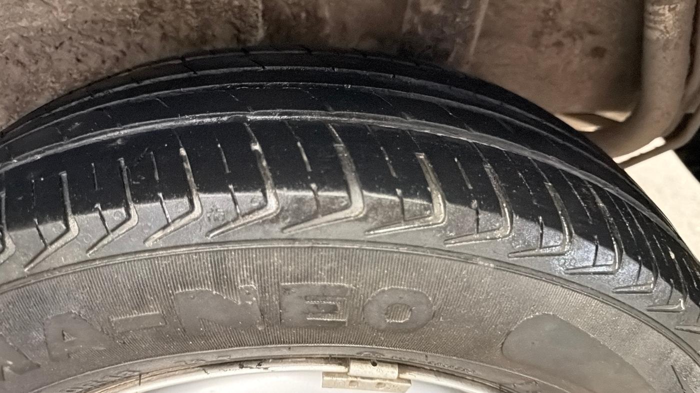 2023 Maruti New Wagon-R LXI CNG 1.0, CNG, Manual, 74,278 km, Left Rear Tyre Tread