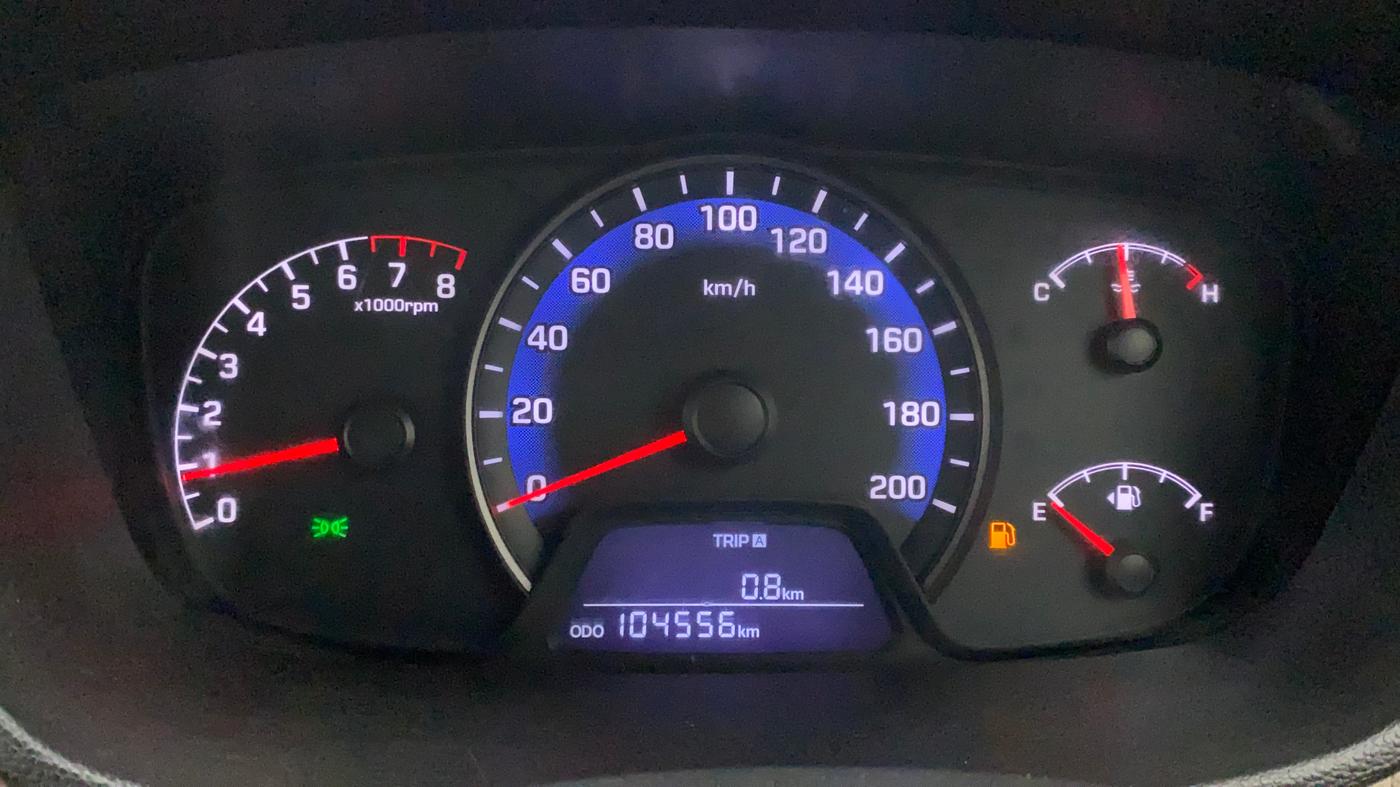 2014 Hyundai Xcent S 1.2, Petrol, Manual, 1,04,556 km, Odometer Image