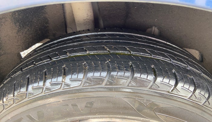 2019 Maruti Baleno DELTA PETROL 1.2, Petrol, Manual, 27,655 km, Right Rear Tyre Tread